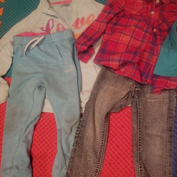 Girls Size 4t Lot - Picture 2 of 9